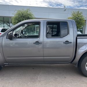 صورة 4 لـ 2019 Nissan FRONTIER SV