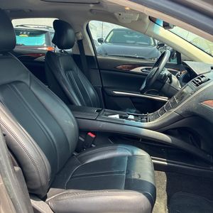 2016 Lincoln MKZ BASE — миниатюра 33