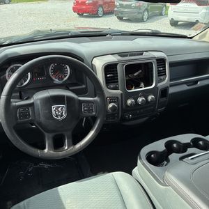 صورة 35 لـ 2014 RAM 1500 TRADESMAN