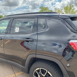 JEEP COMPASS TRAILHAWK 4X4 - 6