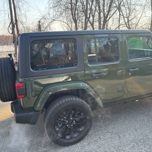 JEEP WRANGLER 4XE UNLIMITED SAHARA 4X4 - 9