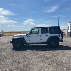 JEEP WRANGLER WILLYS 4XE - 3