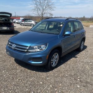VOLKSWAGEN TIGUAN 2.0T S 4MOTION - 1