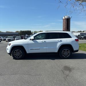 JEEP GRAND CHEROKEE LAREDO E - 3
