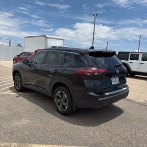 صورة 5 لـ 2024 Nissan ROGUE SV
