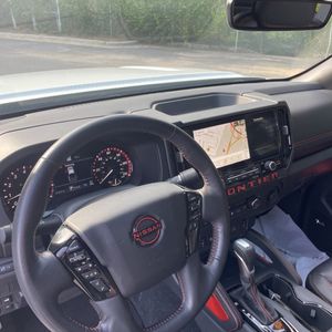 صورة مصغرة 36 لـ 2025 Nissan FRONTIER PRO-4X