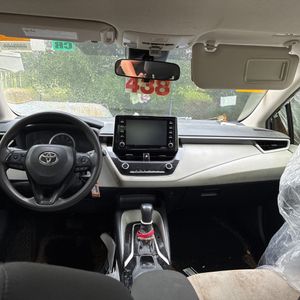 2021 Toyota COROLLA LE thumbnail 35