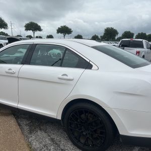FORD TAURUS SHO - 6