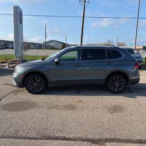 VOLKSWAGEN TIGUAN SE 4MOTION - 3