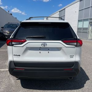 صورة 7 لـ 2024 Toyota RAV4 XLE PREMIUM