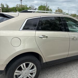 CADILLAC SRX LUXURY COLLECTION - 9
