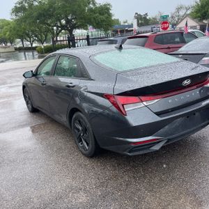 HYUNDAI ELANTRA SEL - 4