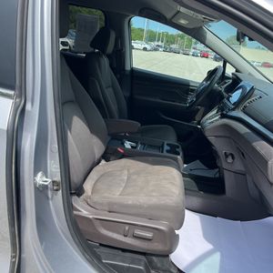 صورة مصغرة 32 لـ 2023 Honda ODYSSEY EX