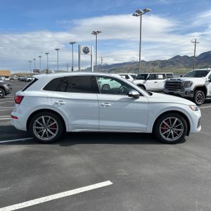 AUDI SQ5 PREMIUM PLUS - 10