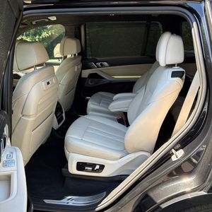 صورة 34 لـ 2021 BMW X7 M50I