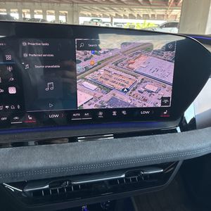 2025 AUDI SQ6 E-TRON PRESTIGE 缩略图 38