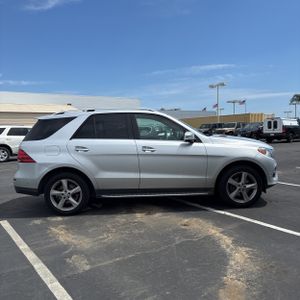 MERCEDES-BENZ GLE-CLASS - 10