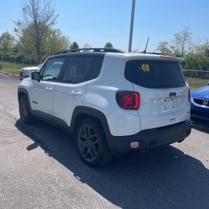 JEEP RENEGADE LIMITED - 5