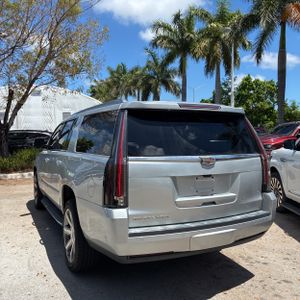 CADILLAC ESCALADE ESV LUXURY - 5