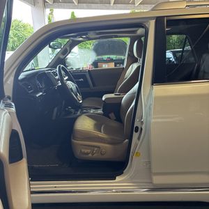 صورة مصغرة 32 لـ 2016 Toyota 4RUNNER LIMITED