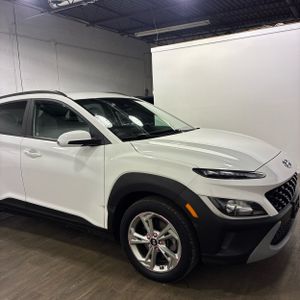 صورة 13 لـ 2023 Hyundai KONA SEL