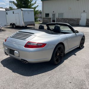 صورة 8 لـ 2006 Porsche 911 CARRERA S