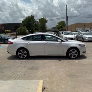 2015 FORD FUSION SE photo 10