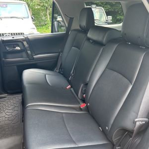 صورة مصغرة 33 لـ 2023 Toyota 4RUNNER TRD PRO