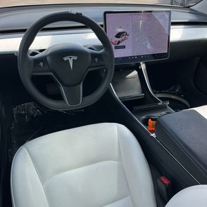 2020 Tesla MODEL 3 LONG RANGE 缩略图 34