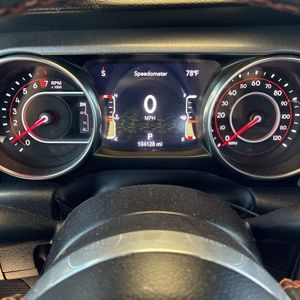 صورة مصغرة 44 لـ 2022 JEEP GLADIATOR MOJAVE
