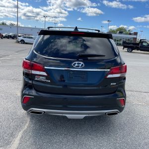 صورة 7 لـ 2017 Hyundai SANTA FE SE