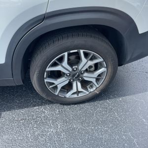 صورة مصغرة 18 لـ 2023 KIA SELTOS EX