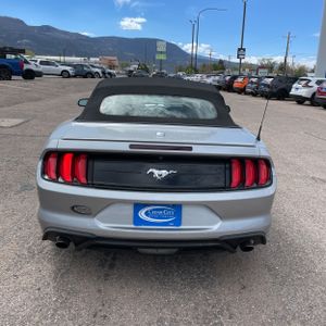 FORD MUSTANG ECOBOOST PREMIUM - 7