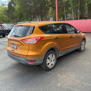 FORD ESCAPE S - 8