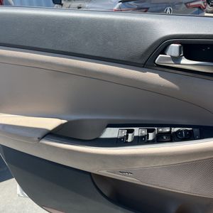 صورة مصغرة 66 لـ 2018 Hyundai TUCSON LIMITED