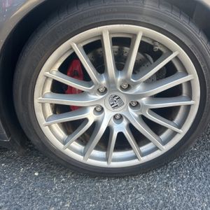 صورة 18 لـ 2008 Porsche 911 CARRERA 4S