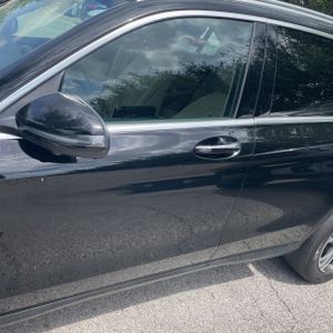 MERCEDES-BENZ GLC - 3