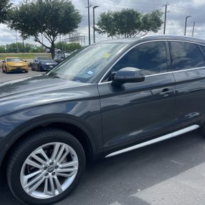 AUDI Q5 2.0T PREMIUM - 2