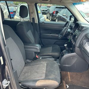 2014 JEEP PATRIOT LATITUDE — миниатюра 32