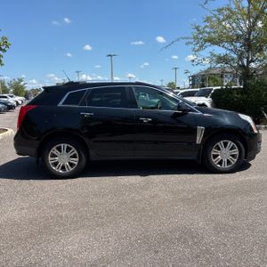 CADILLAC SRX LUXURY COLLECTION - 10