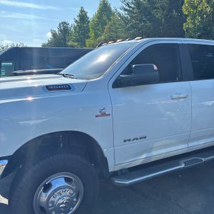 2022 RAM 3500 BIG HORN 照片 2