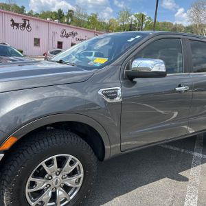 FORD RANGER LARIAT - 2