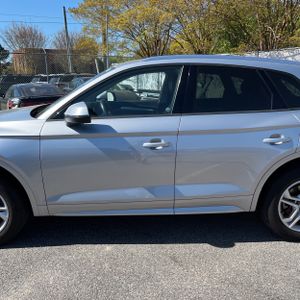 AUDI Q5 2.0T PREMIUM - 4