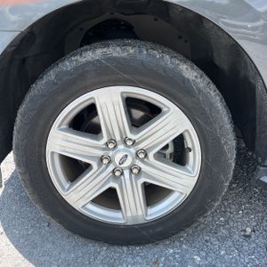 2020 FORD EXPEDITION XLT — миниатюра 17