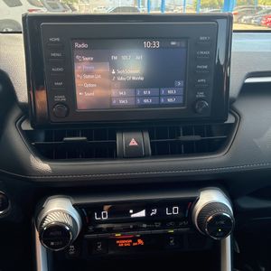 صورة مصغرة 38 لـ 2019 Toyota RAV4 XLE