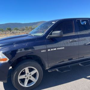 2012 RAM 1500 EXPRESS 照片 2