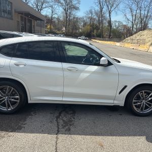 BMW X4 XDRIVE30I - 9