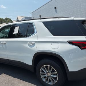 2023 Chevrolet TRAVERSE LT LEATHER — фото 6