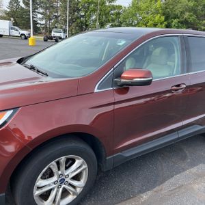 FORD EDGE SEL - 2
