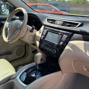 2015 Nissan ROGUE SL — миниатюра 37